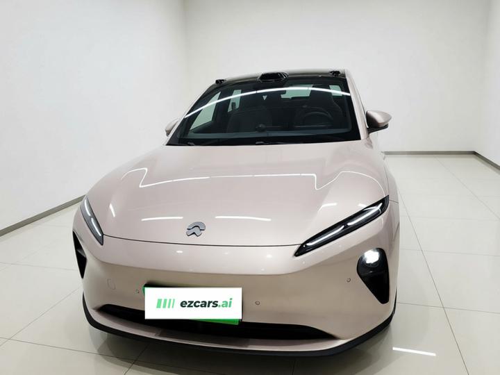 ET5 2022 75kWh photo 2