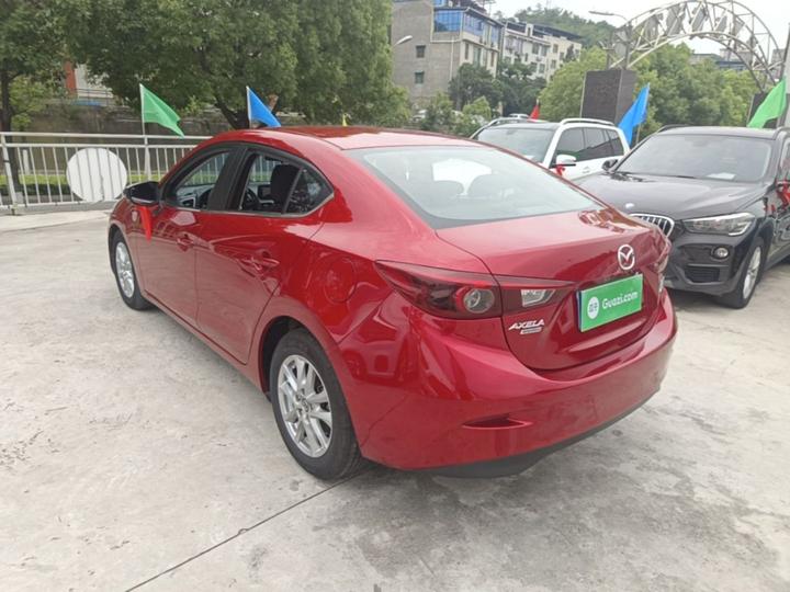 3 Axela 2017 Sedan 1.5L AT Luxury China V photo 4
