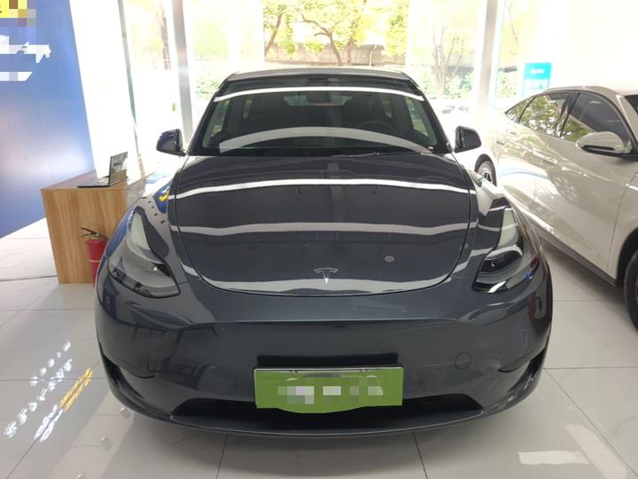 Model Y 2022 Facelift RWD photo 2