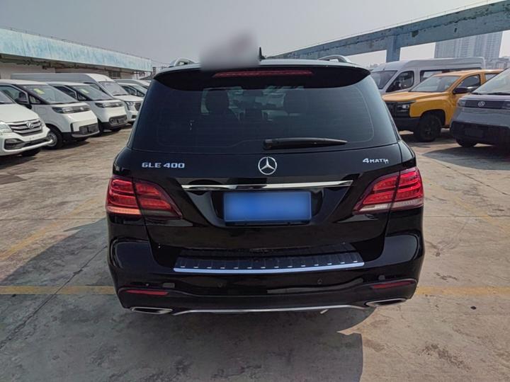 GLE Imported 2017 GLE 400 4MATIC photo 3