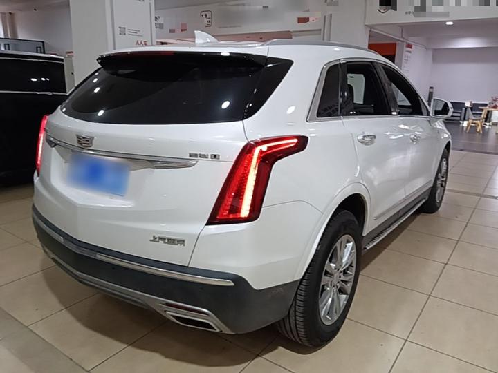 XT5 2020 Facelift 28T Luxury photo 6