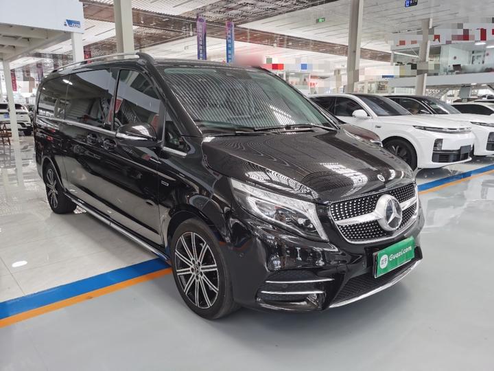 V-Class 2021 V 260 L Long Wheelbase Luxury photo 3