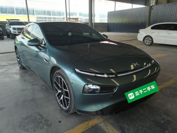 P7 2023 P7i 702 Pro photo 3