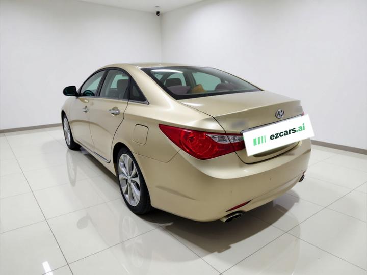 Sonata 2014 2.0L AT Premium photo 4
