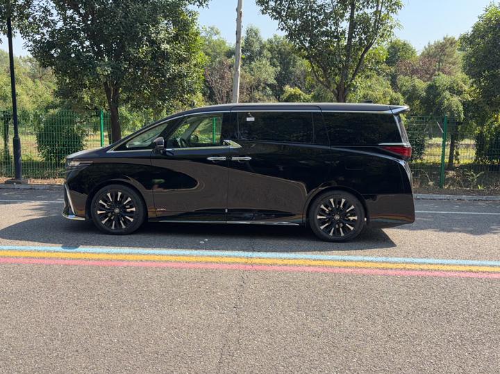 Alphard 2024 Hybrid 2.5L Exclusive photo 2