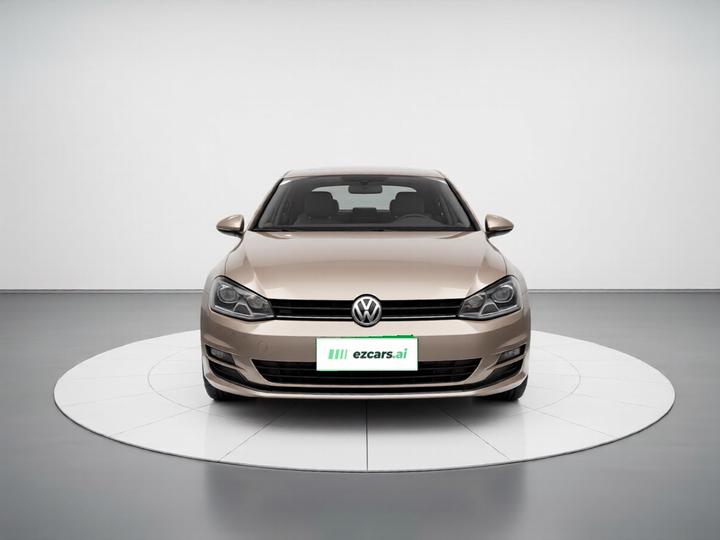 Golf 2016 1.6L AT Comfort photo 2
