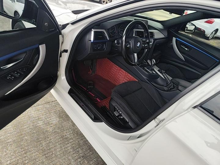 3 Series 2018 320i M Sport Package photo 3