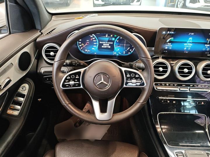 GLC 2020 Facelift GLC 260 L 4MATIC Dynamic photo 6