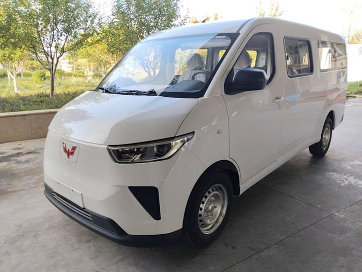 Wuling 2026 330km Bus Comfort