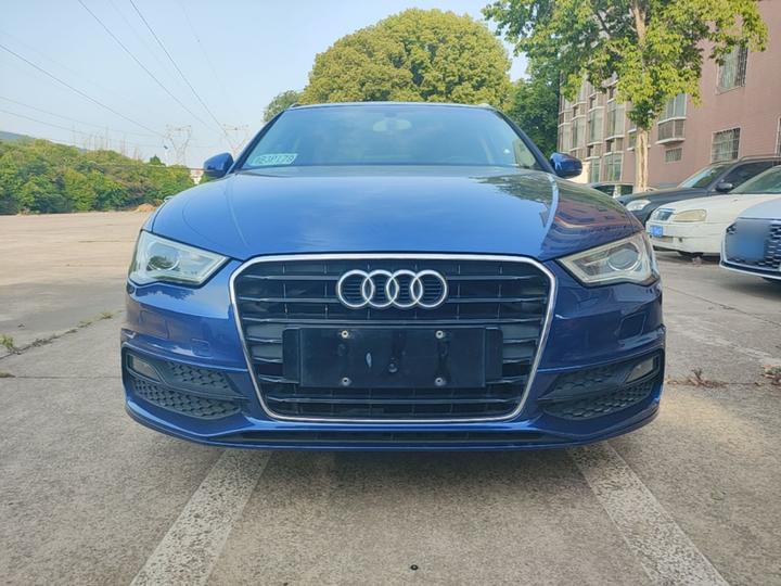 A3 Imported 2014 Sportback 40 TFSI S line Comfort photo 2