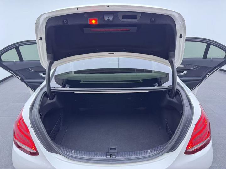 C-Class 2016 C 180 L Sport photo 8