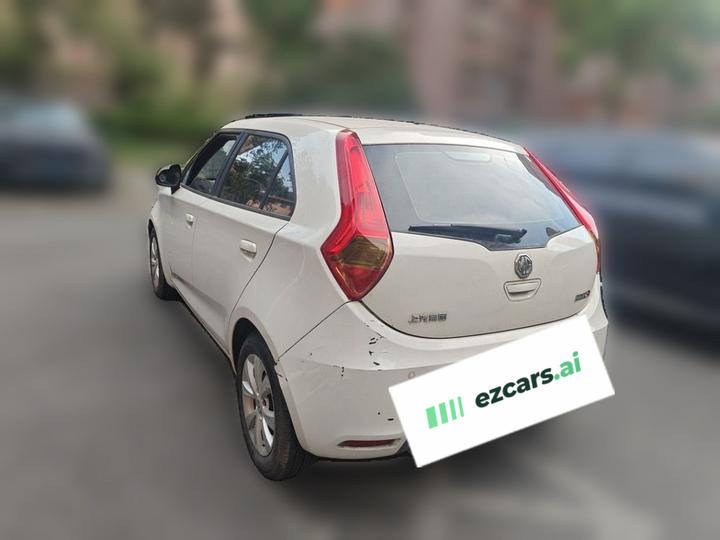 3 2013 1.5L AMT Elite photo 4