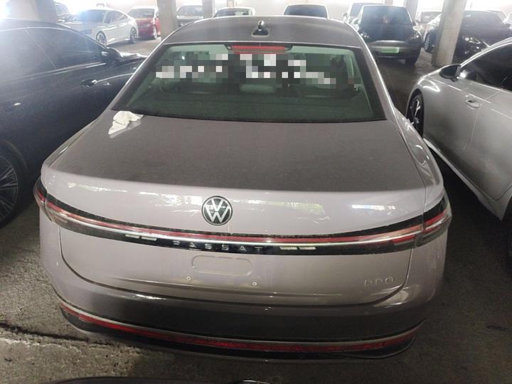 Passat 2025 Pro 380TSI photo 3