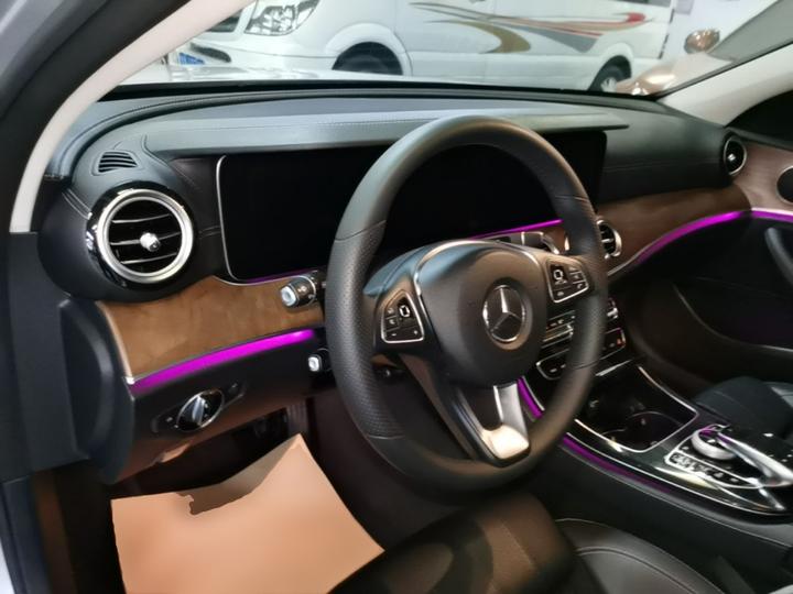 E-Class 2016 E 200 L photo 5