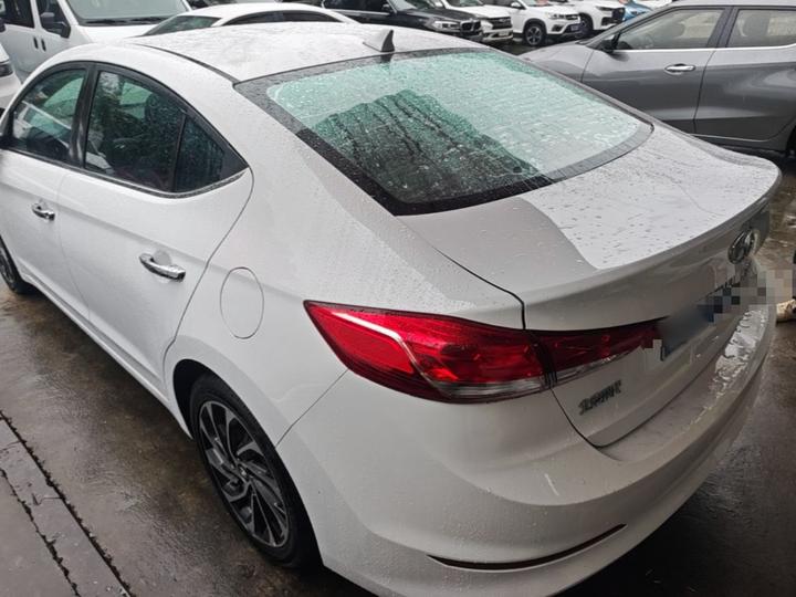 Elantra 2019 1.5L CVT Smart Elite photo 4