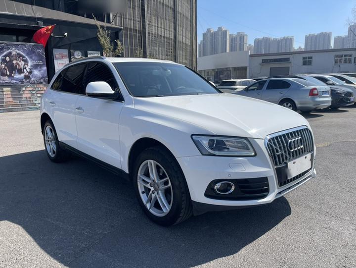 Q5 2017 Plus 40 TFSI Tech photo 3