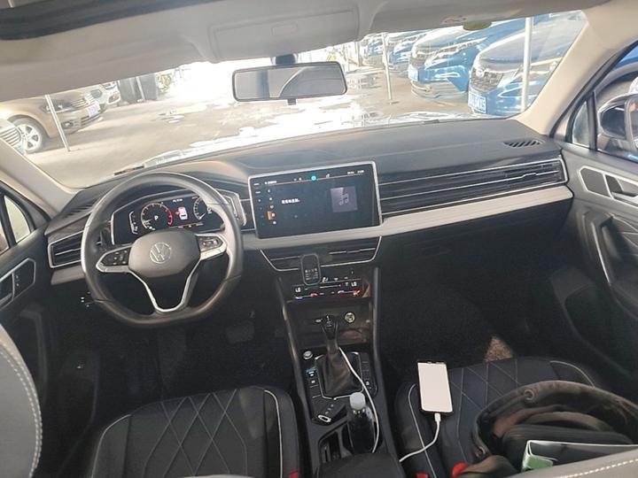 Tiguan L 2024 300TSI AT RWD photo 5