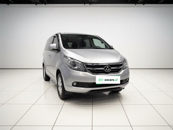 MAXUS G10 2014 2.0T AT Elite photo 3
