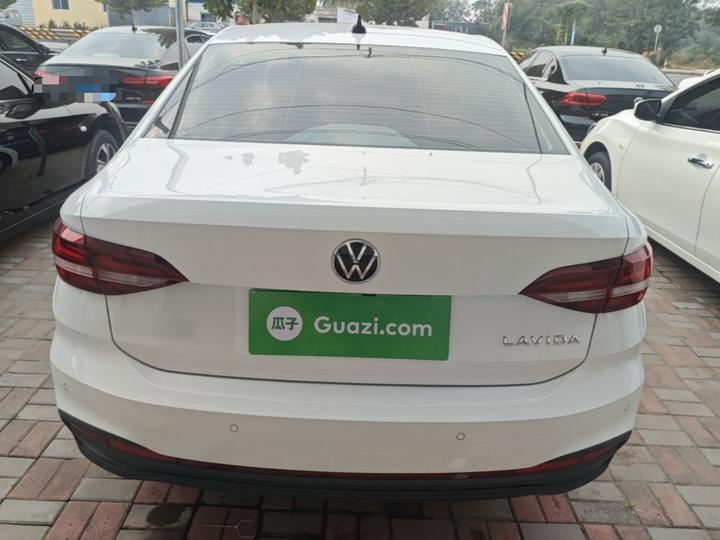 Lavida 2023 1.5L AT photo 5