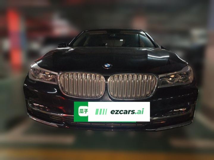 7 Series 2018 740Li Leading Excellence photo 2