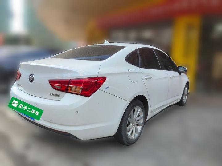 Verano 2017 Sedan 15S AT Progressive photo 6