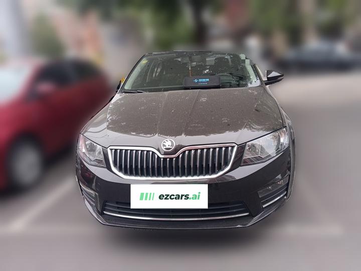 Octavia 2015 1.6L AT photo 2