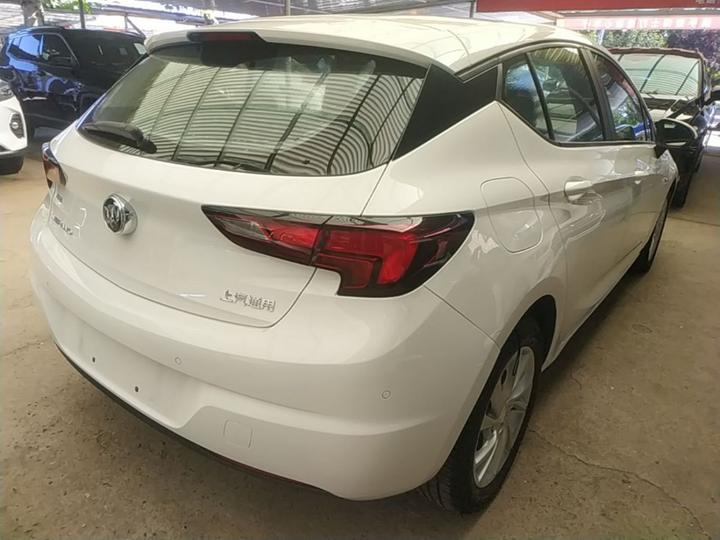 Verano 2016 Hatchback 15S AT Progressive photo 6