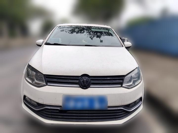 Polo 2016 1.6L AT Comfort photo 2