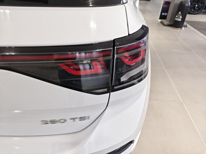 T-Roc 2024 280TSI DSG RWD photo 7