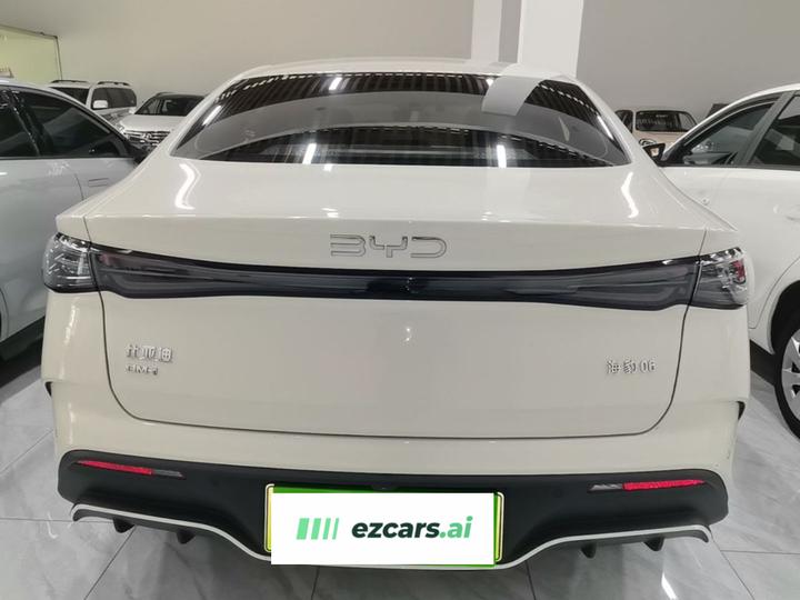 Seal 06 EV 2024 DM-i 80KM Premium photo 3