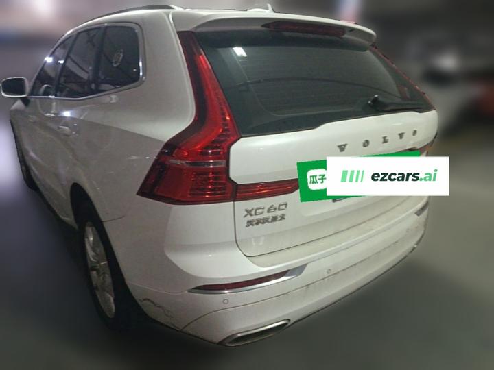 XC60 2021 T5 AWD Luxury photo 4