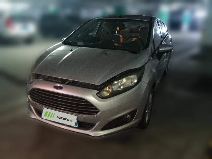 2013 Sedan 1.5L AT Fashion