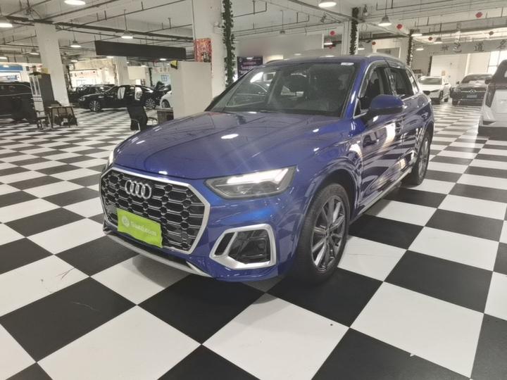 Q5L 2022 40T Luxury Dynamic
