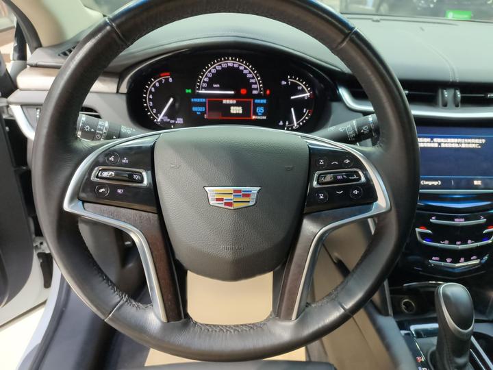 XTS 2018 28T Elite photo 6