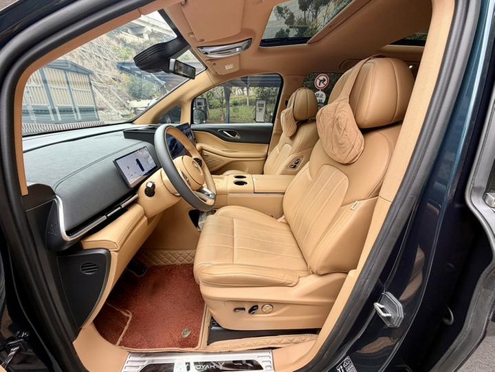 Voyah Dreamer 2025 PHEV AWD Excellence photo 7