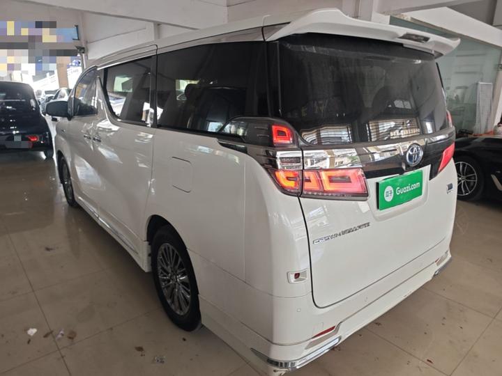 2021 Crown Hybrid 2.5L HV Luxury photo 4
