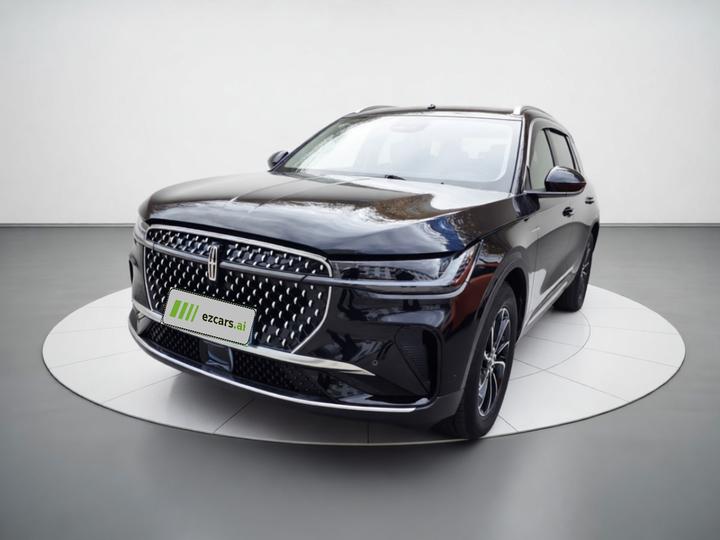 Nautilus 2023 2.0T AWD Exclusive