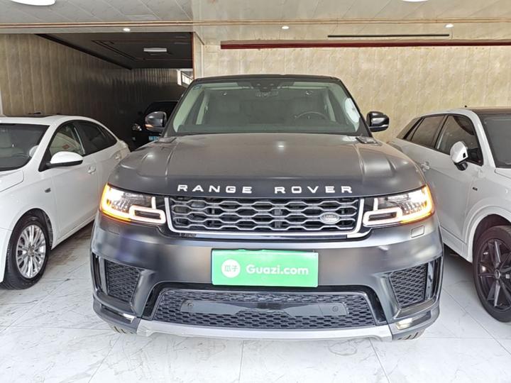 Range Rover Sport 2020 3.0 L6 SE photo 2