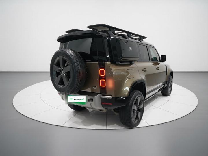 Defender 2022 110 P400 X-DYNAMIC HSE photo 4