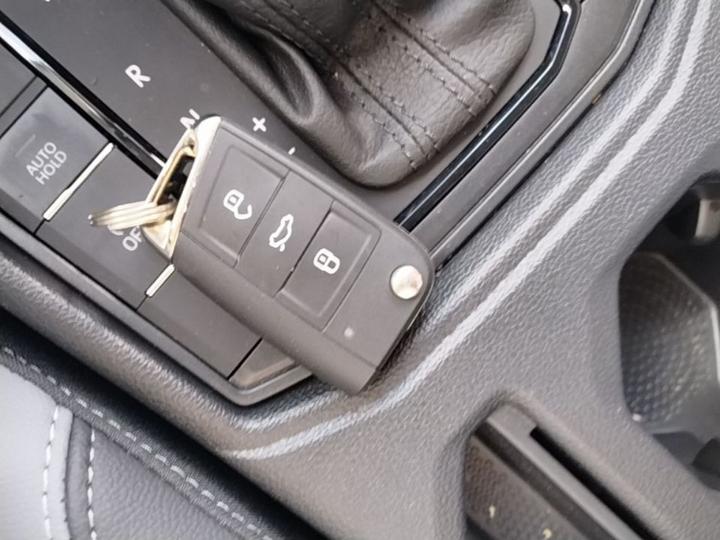 Lavida 2024 1.5L AT photo 8