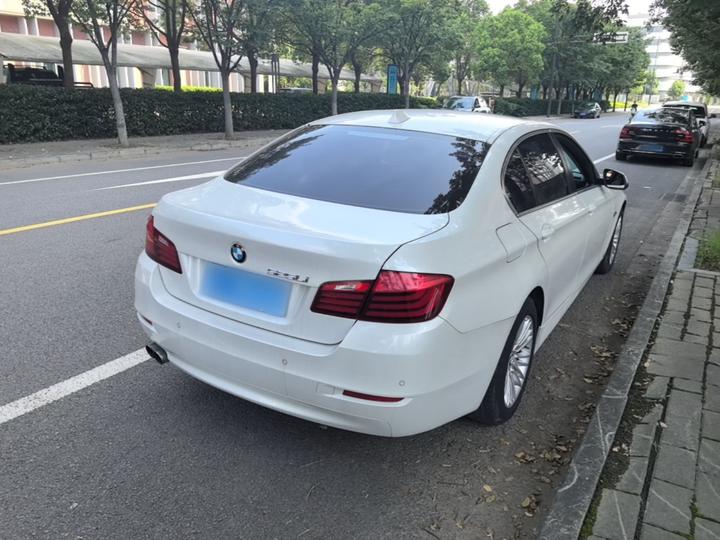 5 Series 2014 525Li Leading photo 4