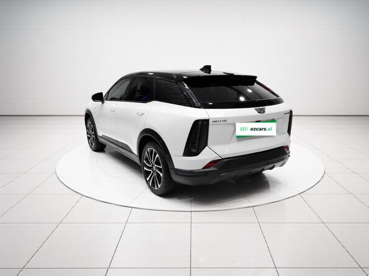 IQ 2024 AWD Long Range photo 4