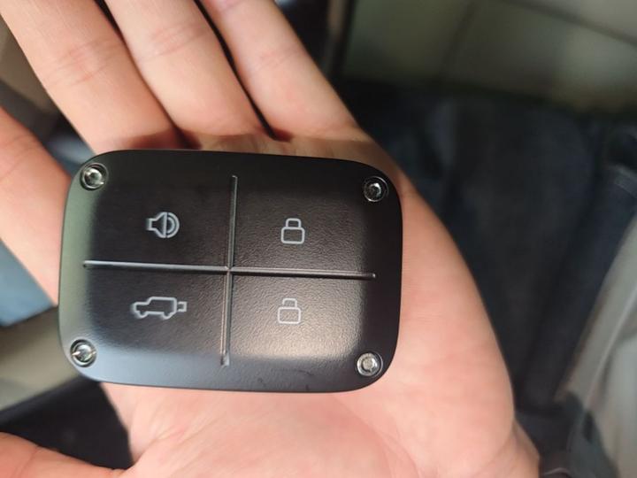 iCAR-Class V23 2025 501 AWD ADAS photo 8