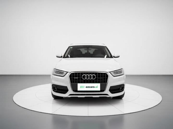 Q3 2013 35 TFSI quattro Tech photo 2