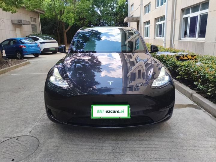 Model Y 2024 Long Range AWD photo 2