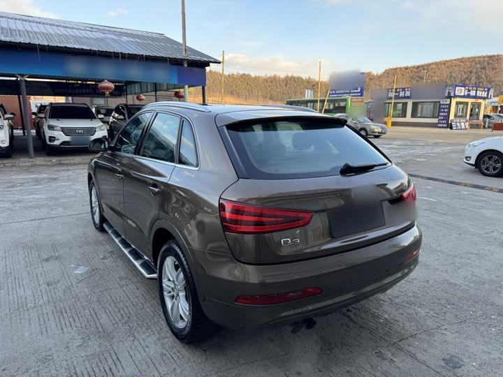 Q3 2013 35 TFSI Comfort photo 4