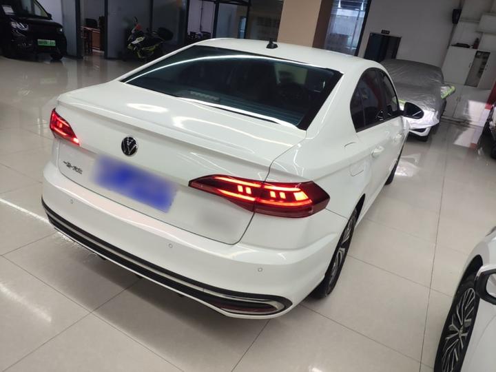 Bora 2025 200TSI DSG photo 4