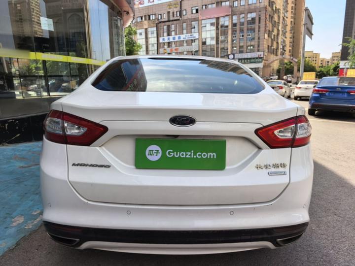 Mondeo 2013 2.0L GTDi200 Luxury photo 3