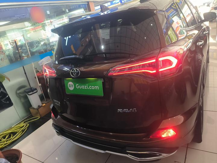 RAV4 2016 2.0L CVT RWD China V photo 3