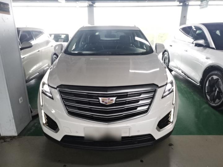 XT5 2018 28T AWD Luxury photo 2
